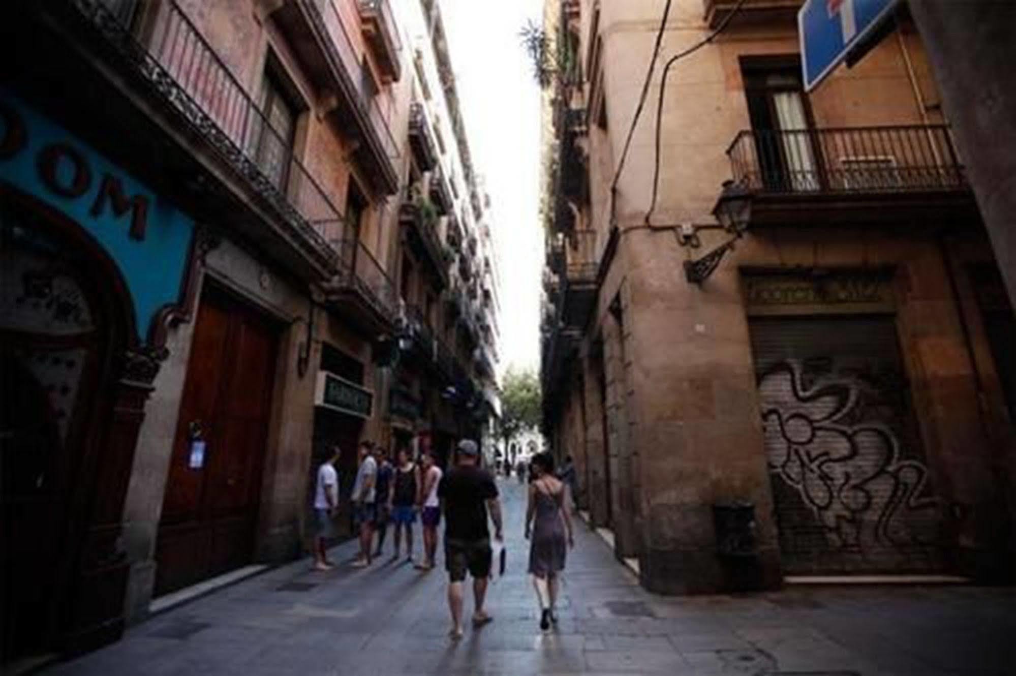 Ferienwohnung L'Escudellers By The Streets Barcelona Exterior foto